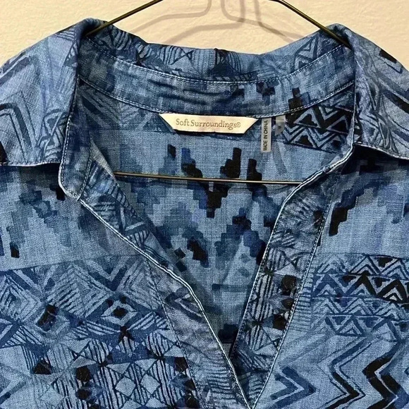 [S]Soft Surroundings  Aztec Geo Patterned Roll Tab Sleeve Lyocell SS Tunic Shirt - Picture 2 of 7